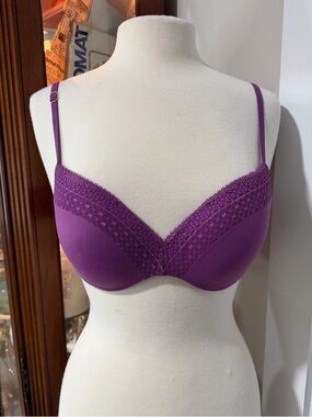 Victoria's Secret Purple Lace-Trim Push-Up T-Shirt Bra